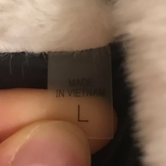 S13 by SAM. Madison Faux Fur Jacket in Cream with Black Puffer Lining, Size L - Picture 4 of 14